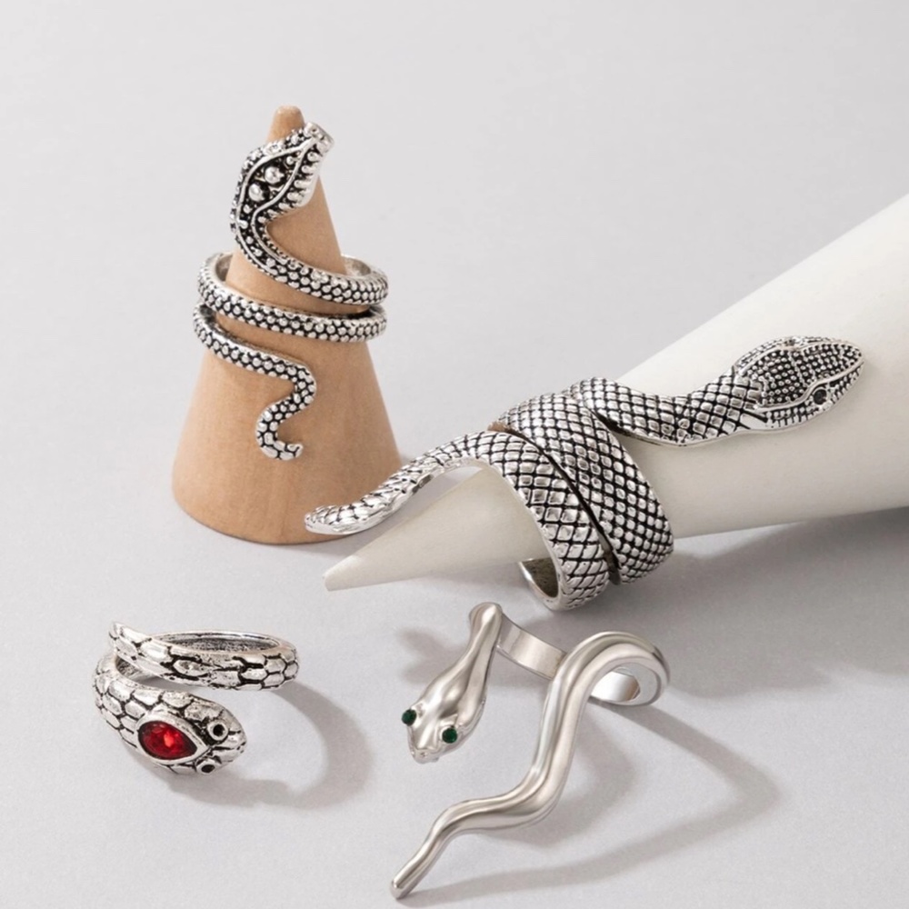 4pc Snake Design Rings - Picture 3 of 4